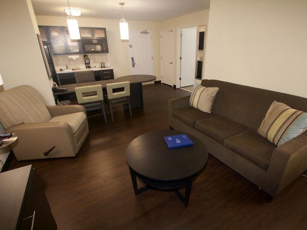 Candlewood Suites West Little Rock By Ihg Екстер'єр фото